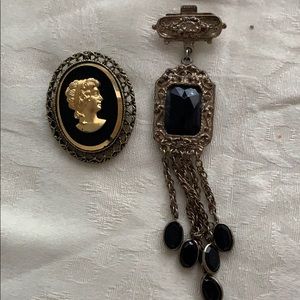 Antique lady pin wear necklace or pin